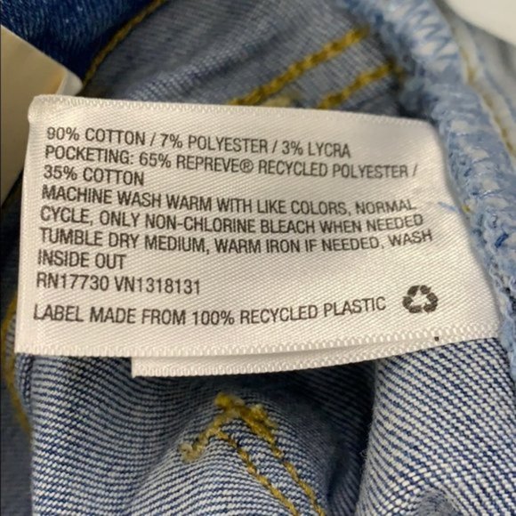 Universal Thread Women’s Mid-Rise Jean Shorts - Picture 5 of 5